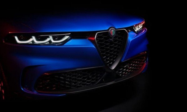 Новая модель Alfa Romeo поставляется с собственным NFT