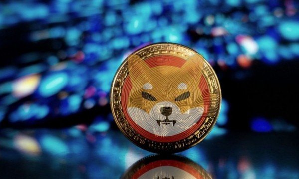 Цена Shiba Inu (SHIB) резко выросла, а Dogecoin (DOGE) ворвался в топ-10